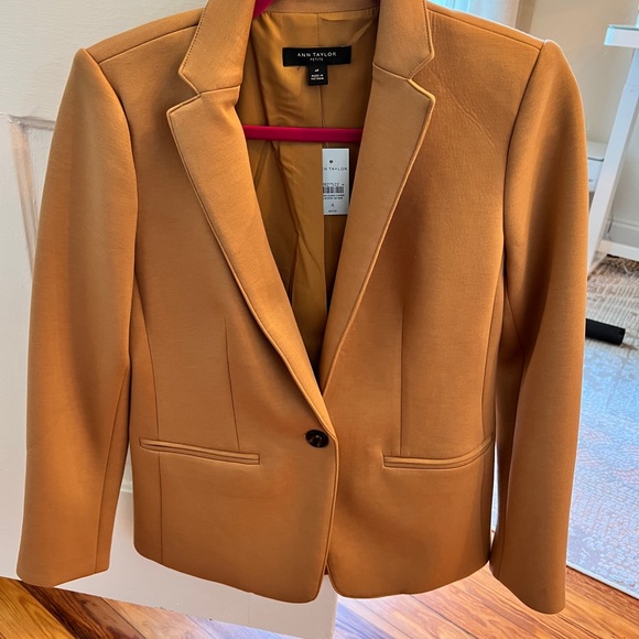 New Ann Taylor the Petite Hutton Blazer Double Knit size 4P - Picture 8 of 8